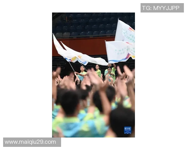 杭州攀岩队展现灵活性与团队合作精神的运动魅力与发展潜力 杭州攀岩队展现灵活性与团队合作精神的运动魅力与发展潜力